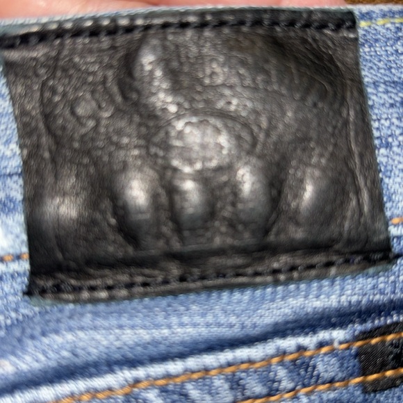 Lucky Brand Shorts - Picture 8 of 9